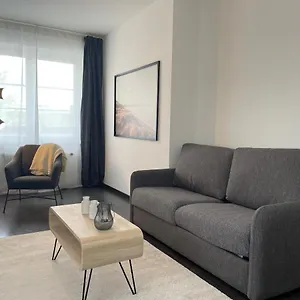 Apartment Airport Fuer 4 - Smart Tv - Kueche - Echarger Hamburg
