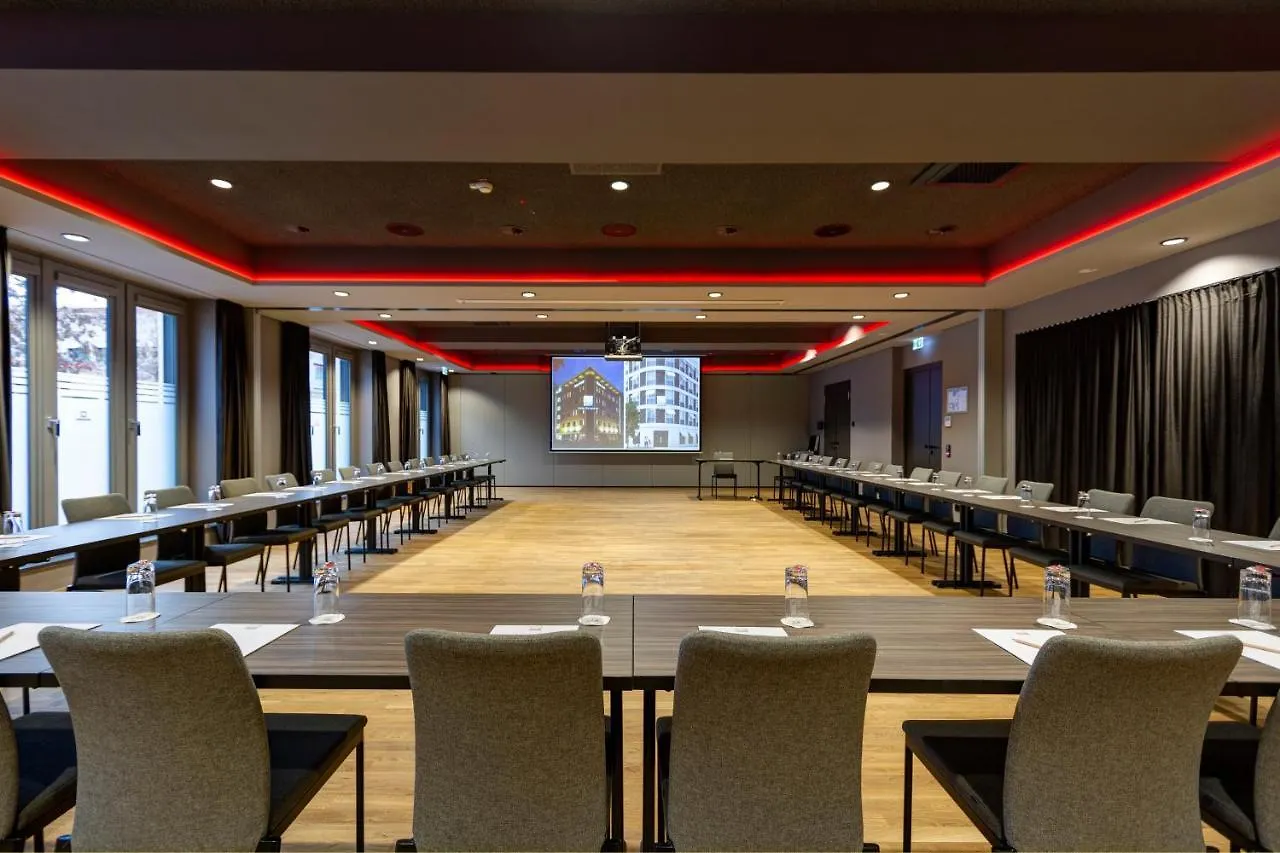 היידלברג Qube Hotel Bahnstadt
