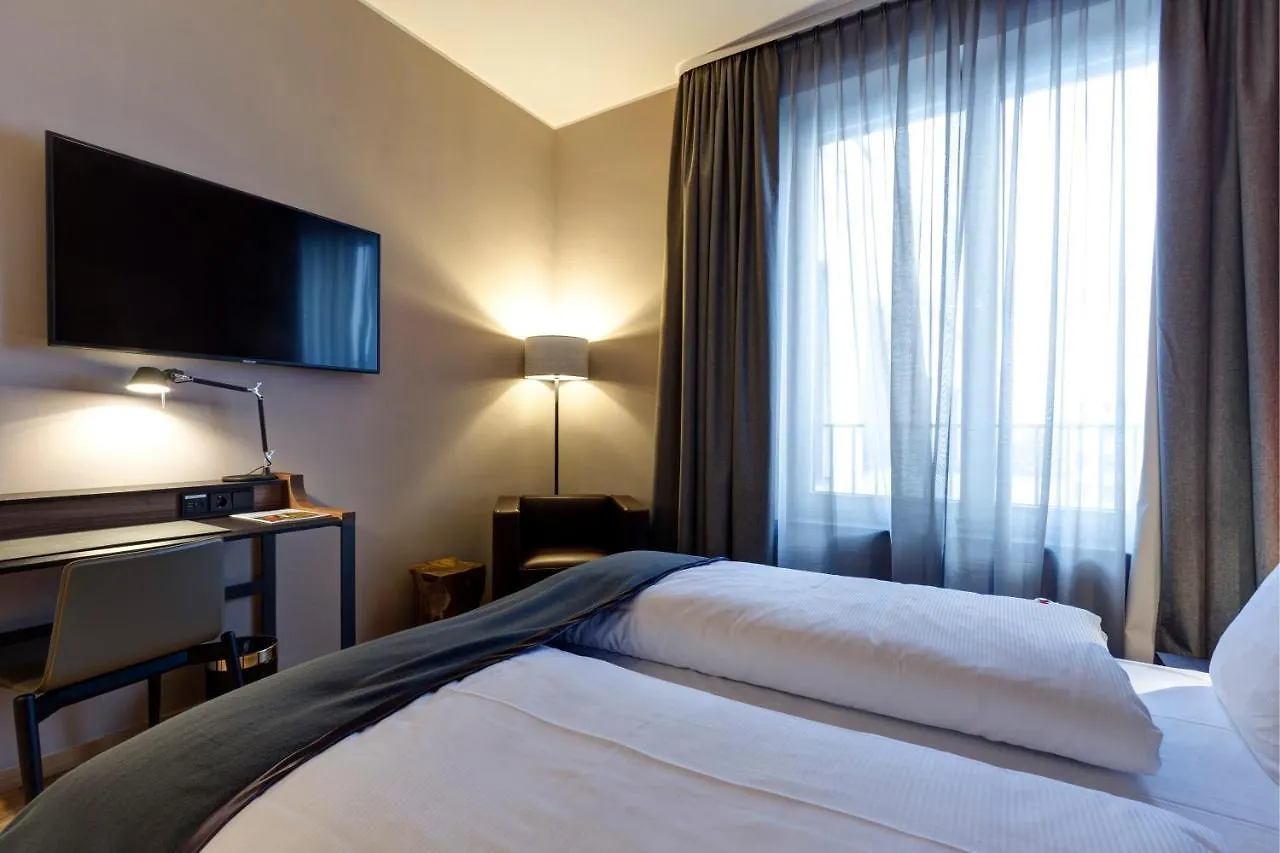 היידלברג Qube Hotel Bahnstadt